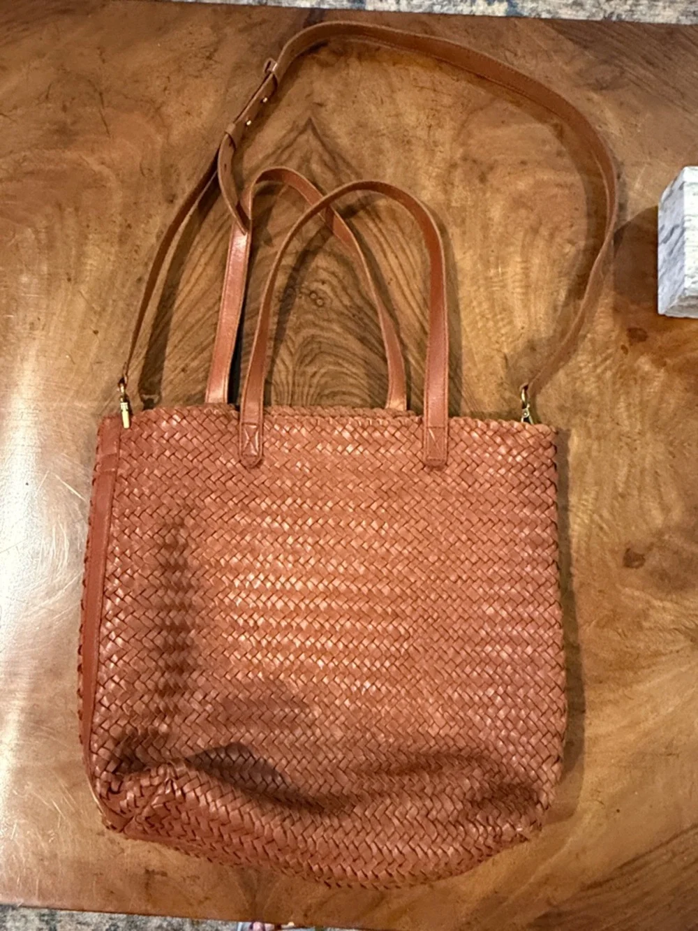 Woven Leather Madewell Tote Bag in Cognac - Picture 3 of 13
